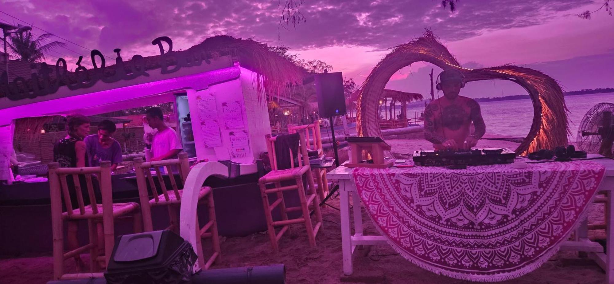 Purple Beach - Maithelia - Gili Air Exterior foto